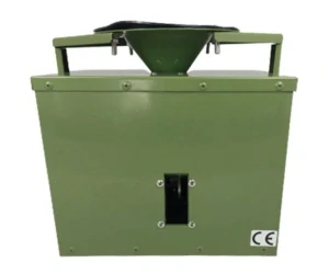Automatický podávač krmiva Feed28 12V - dvojmotorový smerový